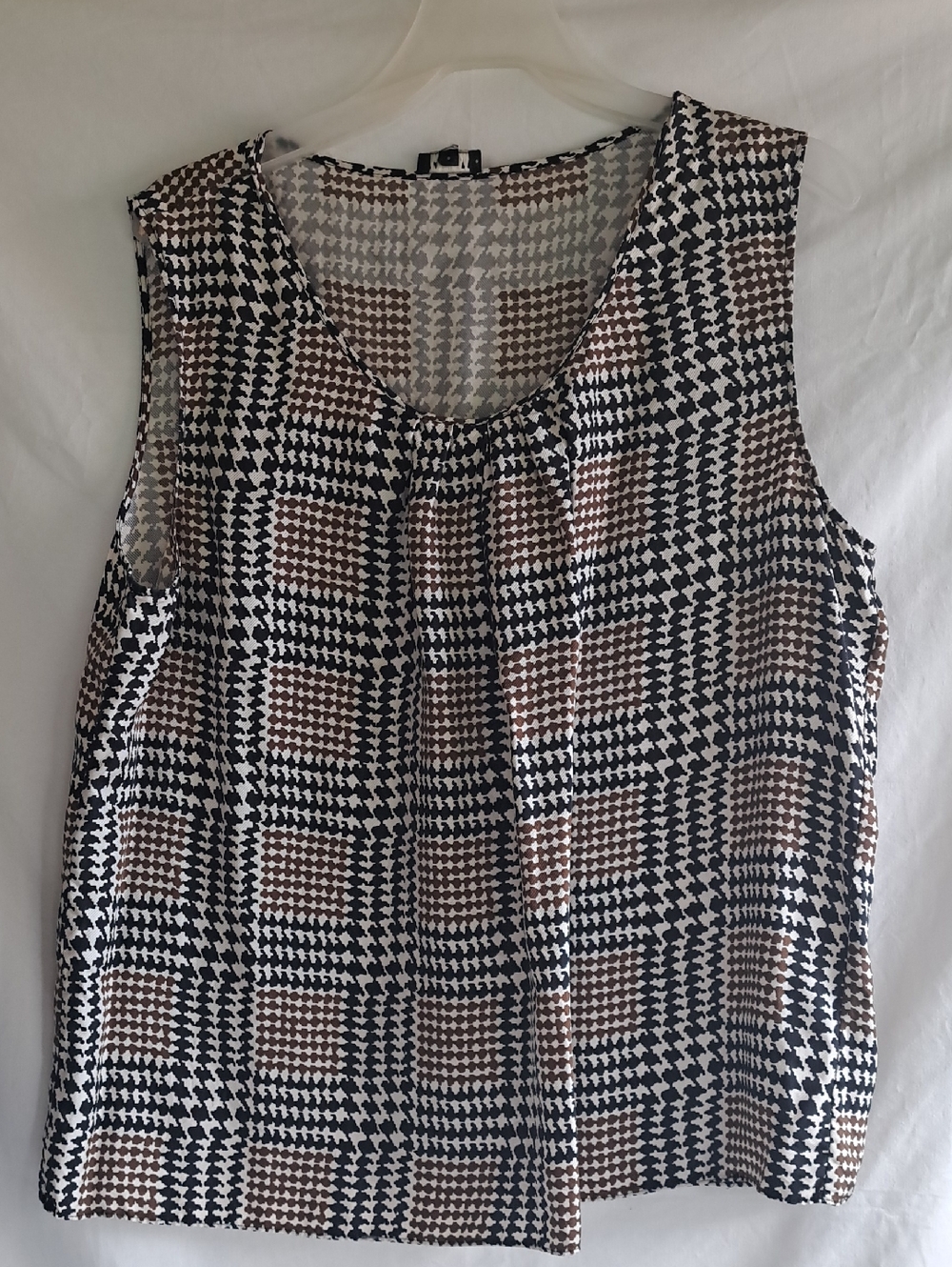 Talbots Black White Brown Geometric Print Sleeveless Silk Top